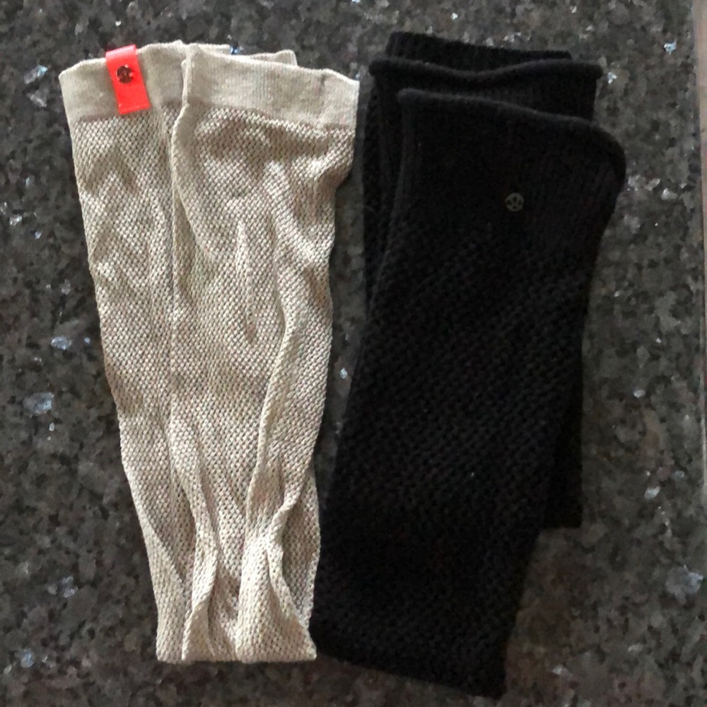 Lot of lululemon leg warmers